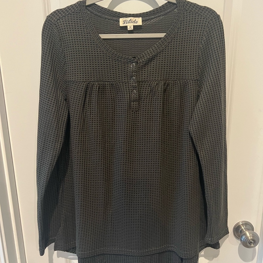 Listicle Charcoal Waffle Knit Top